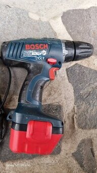 Bosch aku  skrukovač