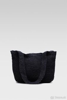 Slamena taska cez rameno s visačkou