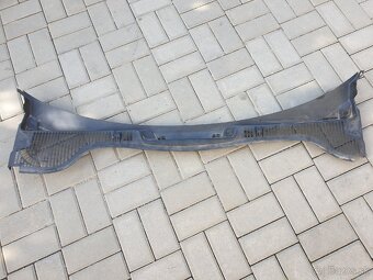 TORPEDO POD CELNE SKLO 1Z1819415F SKODA OCTAVIA 2 II 04-13