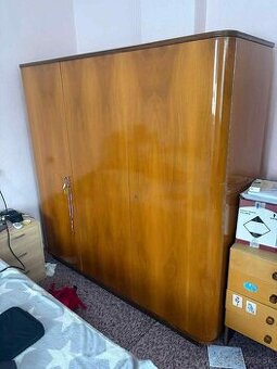Retro šatníková skriňa – dvojdverová + trojdverová
