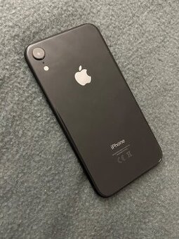 iPhone XR 64GB black - 100% batéria