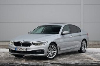 BMW Rad 5 530d xDrive 195kw SportLine