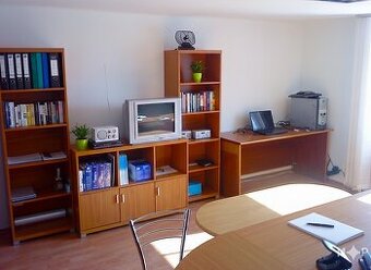 Bývajte a podnikajte na jednom mieste v blízkosti nemocnice