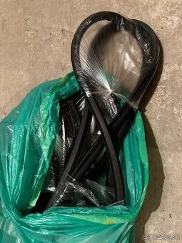 Tesnenie dveri golf 5 2009 combi