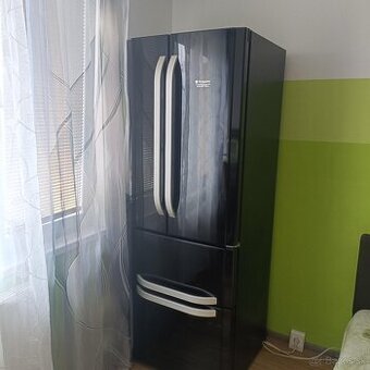 Chladnička Hotpoint Ariston