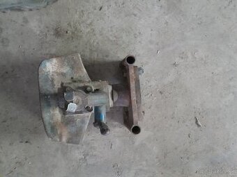 Tiahlo samozaistovacie,traktor