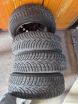 4 zimné pneumatiky Nokian WR D3 185/60 R15 na diskoch