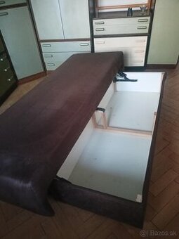 DARUJEM ROZKLADACIU POSTEL