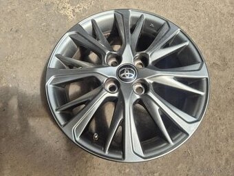 4x100 r15 ET39 x 5J elektróny originál TOYOTA
