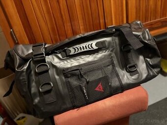 Dainese Explorer WP Duffel Bag 45L nový + zapínanie na moto