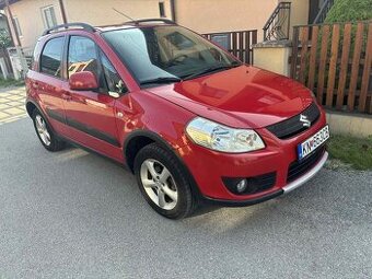 Suzuki sx4 4x4 1.6 benzín, ťažné zariadenie