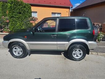 Nissan Terrano 2.7TD, TOP STAV