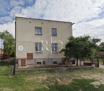 Na predaj budova s pozemkom v obci Bučany - okres Trnava