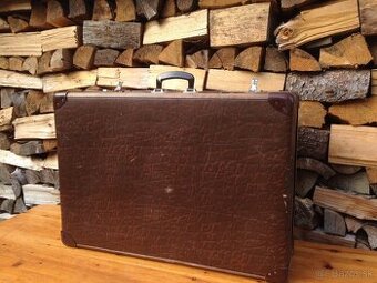 Retro Drevený kufor - 1