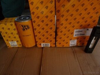 Filtre oleja a paliva na JCB 425