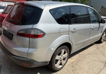 predám Piate dvere Ford S-Max 2008 MOTOR a iné