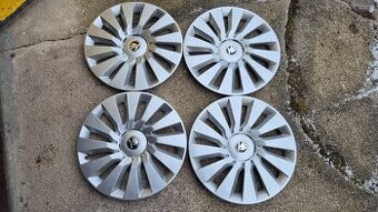 Predám zachovalé puklice originál Škoda, veľkosť 16