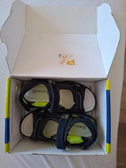 Protetika Sven navy, velkost 32 nove