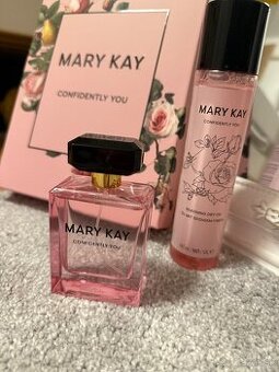 Parfumova voda a telový olej Mary kay