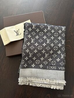 Louis Vuitton Monogram Denim shawl