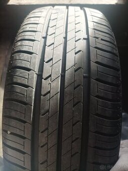 Predám 4ks letne pneu 195/60 r15 BRIDGESTONE