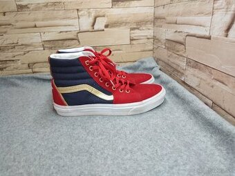 Vans 40,5 - kožené tenisky Marvel