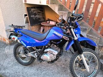 Yamaha xt600E