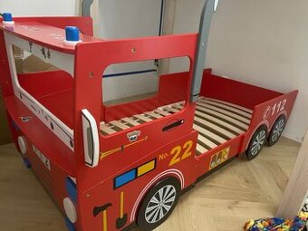 Detská drevená hasičská posteľ