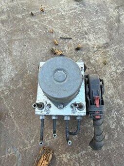 ABS kocka Škoda rapid 6R0 614 517 BD