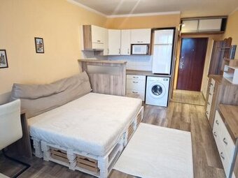 Zariadená garsónka s loggiou, Furča – Zupková ul.