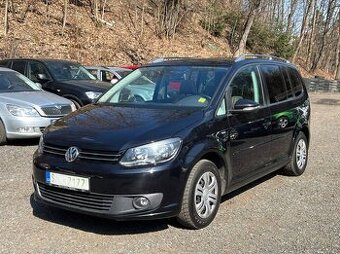VW Touran 1.2 TSI 77kW Match 7 míst klima tažné panorama nav