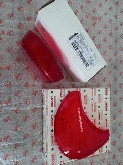 Sklíčka zadních světel