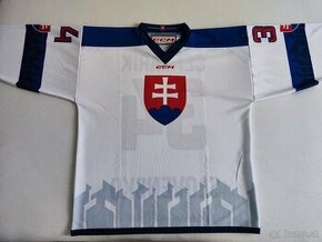 Predám hokejový dres Slovenska