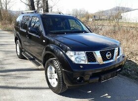 Nissan Pathfinder 2.5 dCi A/T 7miest.
