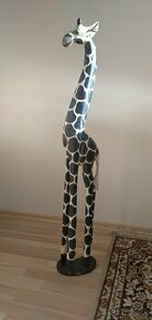 Drevená žirafa
