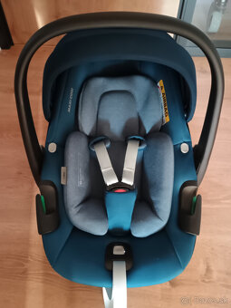 Autosedačka/vajíčko Maxi Cosi Pebble 360