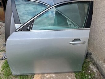 BMW e60 dvere