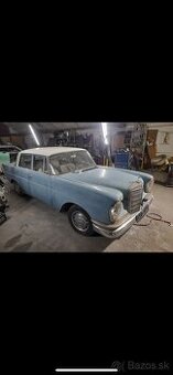 Mercedes heckflosse 220se W111