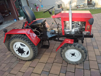 Predám malotraktor 4x4