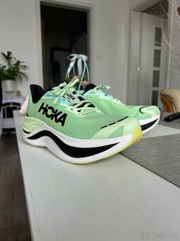 HOKA Skyward X luna moth