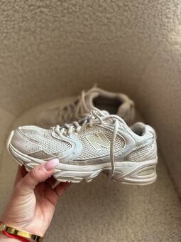 New balance 530 béžové