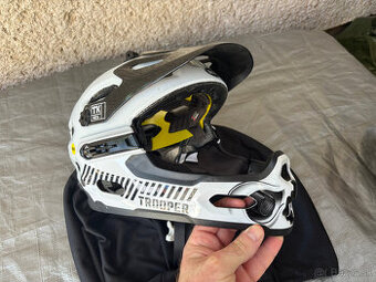 Bell Super 2R MIPS Star Wars Storm Trooper LTD helma
