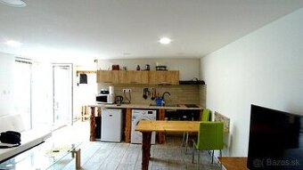 Na predaj 1 izbový byt v dome v lukratívnej lokalite Košice