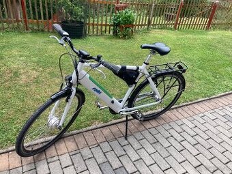 Elektrobicykel cestný