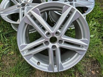Alu disky Audi Q5 R19 et39 8j