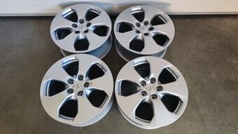 Alu disky 5x114,3 R17 Toyota RAV4 original - nepoužito