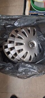 Puklice na WW golf 5 combi Original