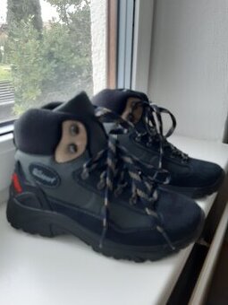 Športová, trekinková obuv, dámska 37