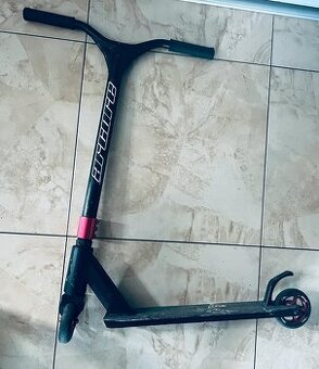 ⚡️ Štýlová Freestyle kolobežka Arcore – Ovládni skatepark ⚡