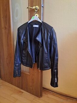 cierna kozenka reserved